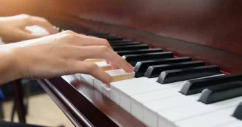 آموزش پیشرفته پیانو