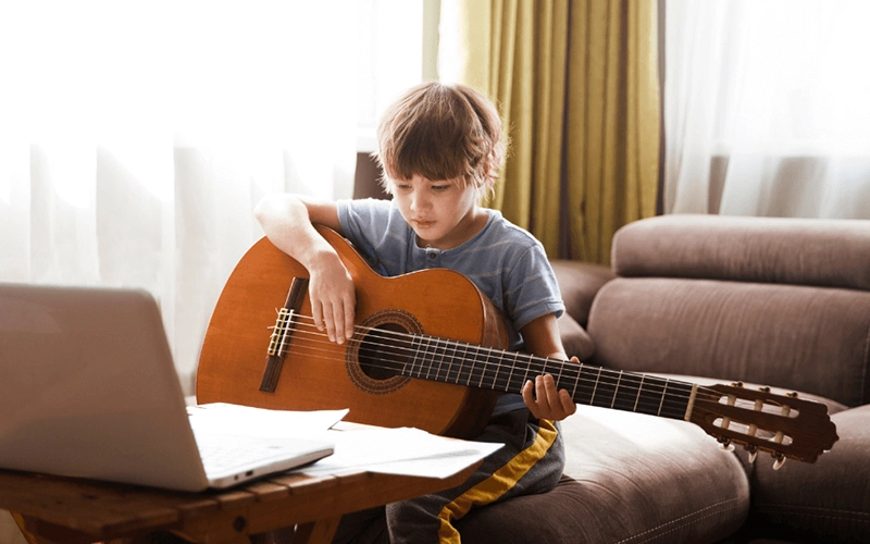 یادگیری گیتار برای کودکان